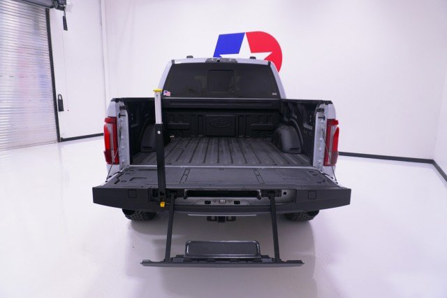 Certified 2025 Ford F150 Raptor AWD/4WD image 8
