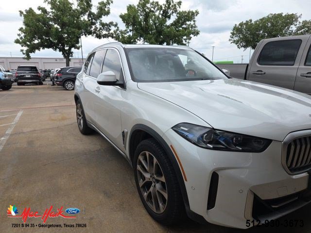 Used 2024 BMW X5 sDrive40i w/ Premium Package RWD image 1