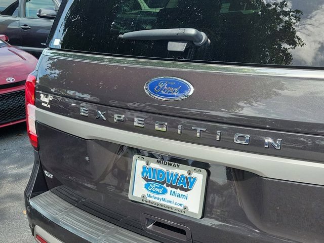 Certified 2023 Ford Expedition XLT RWD image 7