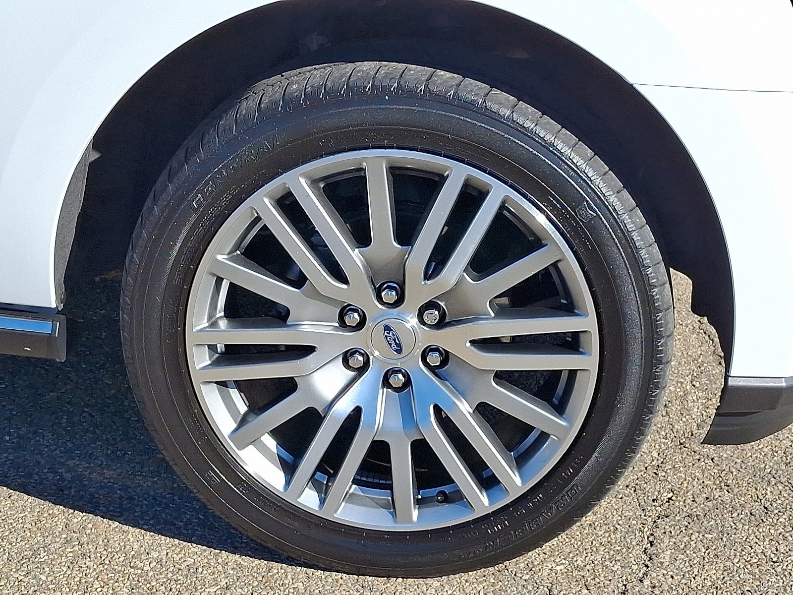 Certified 2023 Ford Expedition Limited image 8