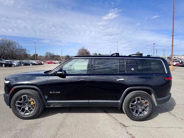 Used 2023 Rivian R1S Adventure image 3