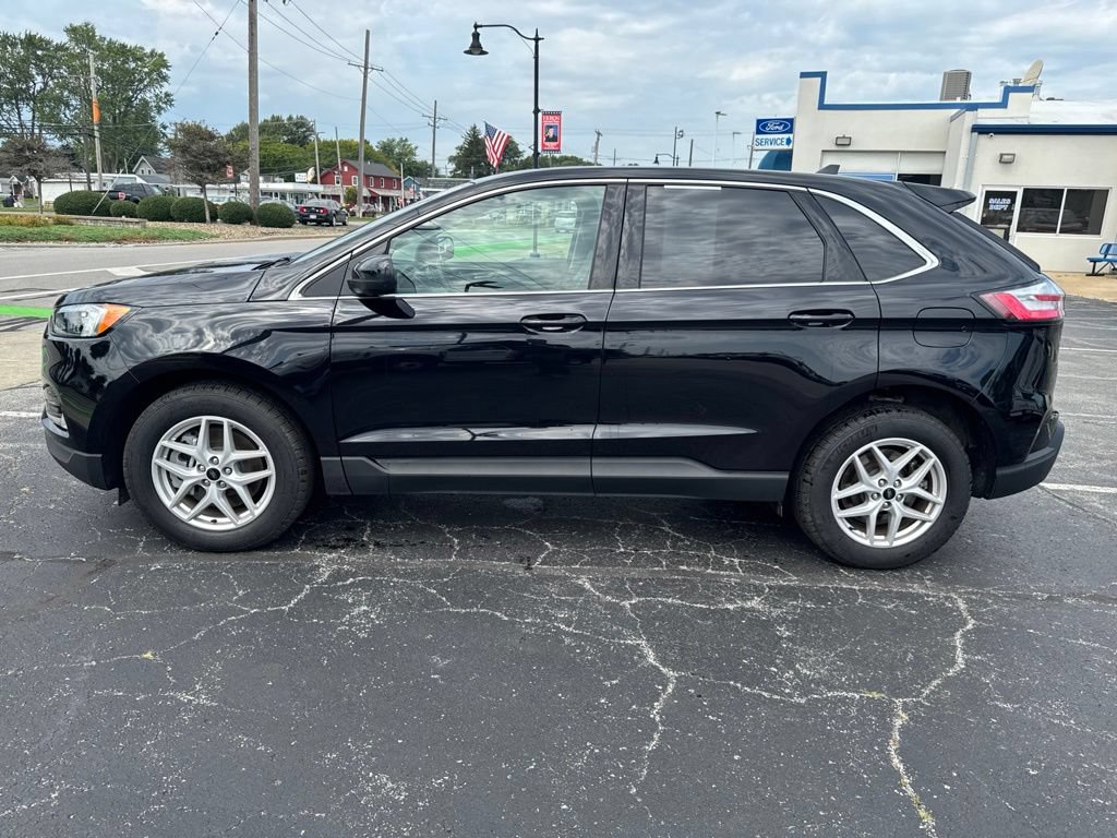 Certified 2024 Ford Edge SEL w/ Convenience Package AWD/4WD image 7