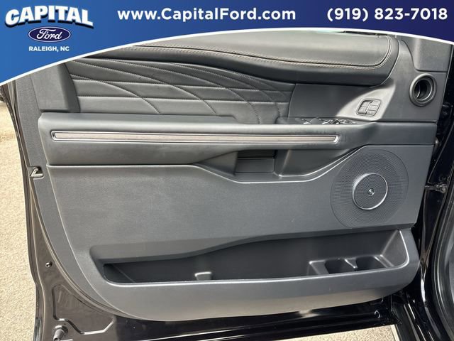 Certified 2023 Ford Expedition Max Platinum image 19