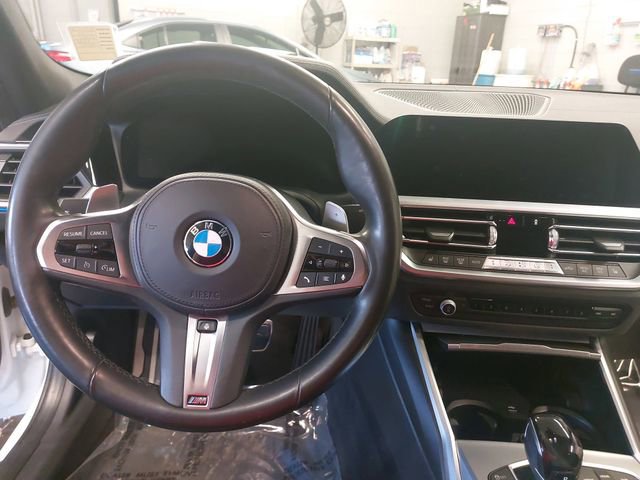 Used 2020 BMW 330i xDrive 330i xDrive w/ M Sport Package image 16