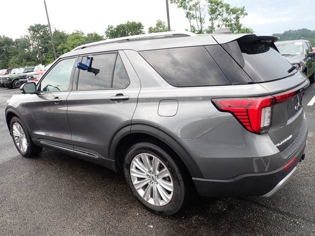 Certified 2025 Ford Explorer Platinum w/ LUX Leather Package AWD/4WD image 4
