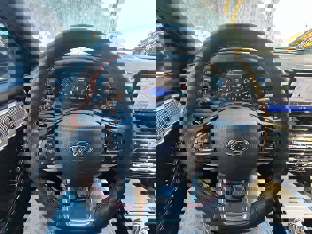 Certified 2023 Ford Explorer ST-Line image 15