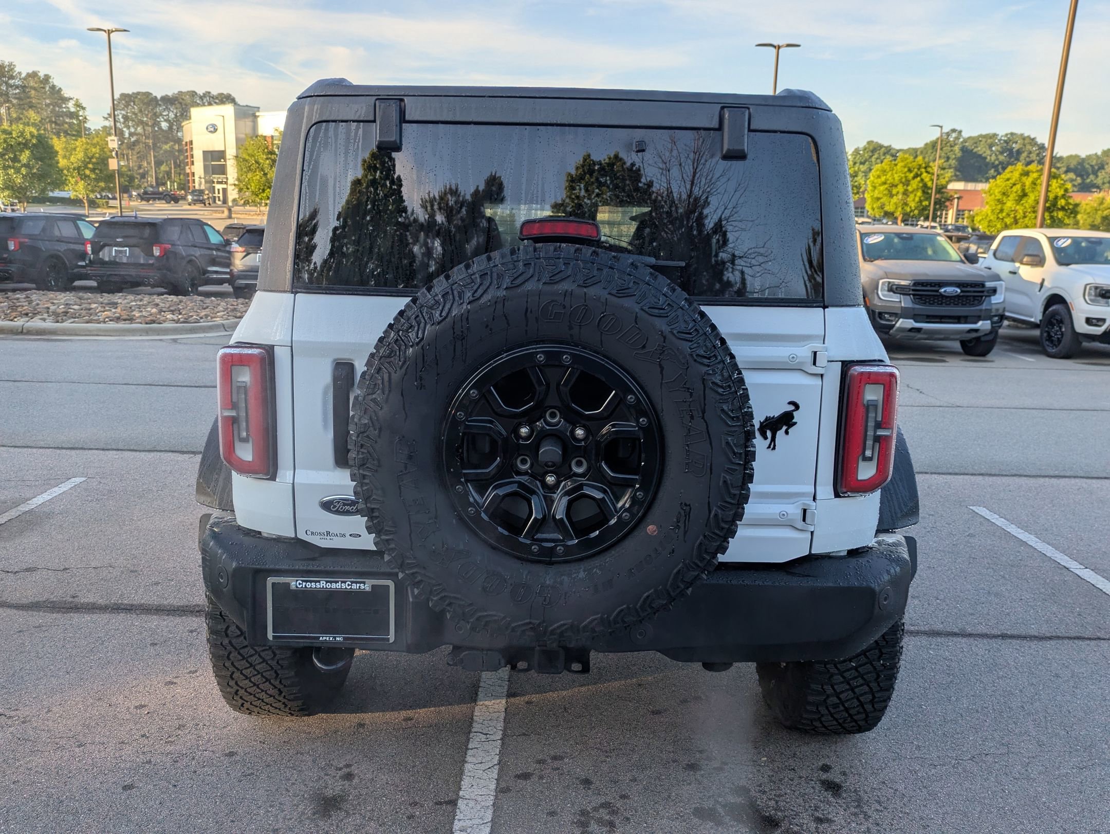 Certified 2023 Ford Bronco Wildtrak AWD/4WD image 5