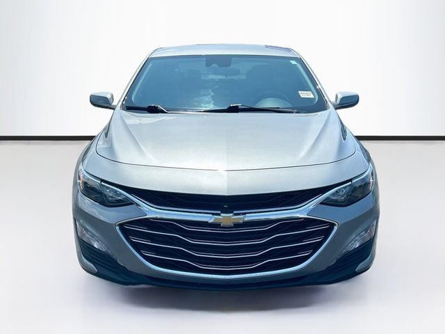 Used 2024 Chevrolet Malibu LT FWD image 2