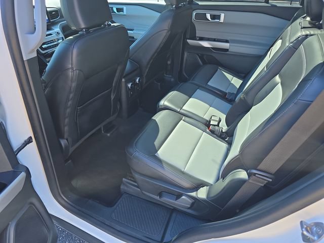Certified 2023 Ford Explorer XLT w/ Equipment Group 202A AWD/4WD image 12