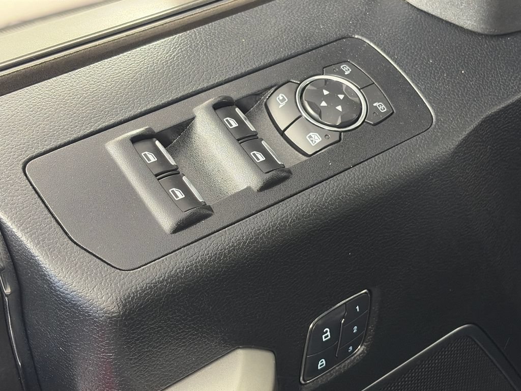 Certified 2017 Ford F150 Lariat AWD/4WD image 26