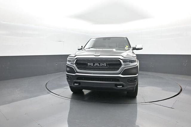 Used 2022 RAM 1500 Limited w/ Body Color Bumper Group AWD/4WD image 4