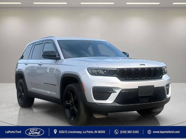 Used 2023 Jeep Grand Cherokee Altitude