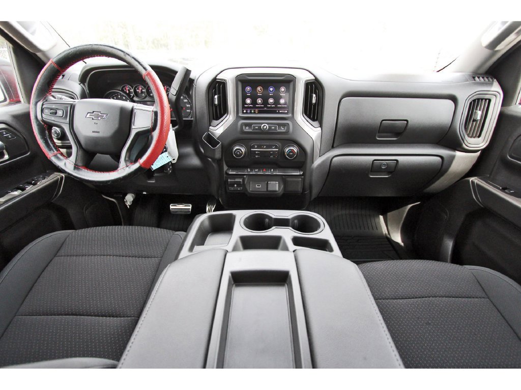 Used 2020 Chevrolet Silverado 1500 Custom Trail Boss w/ Custom Convenience Package AWD/4WD image 11