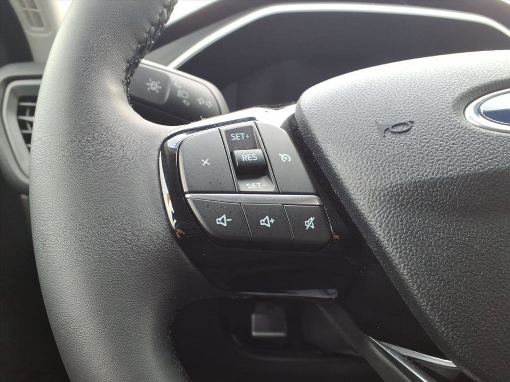 Certified 2022 Ford Escape SEL image 16