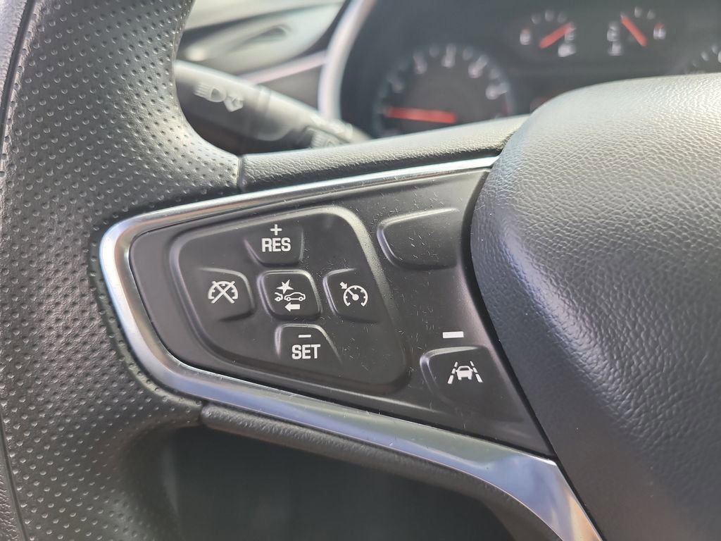 Used 2024 Chevrolet Malibu LT image 25