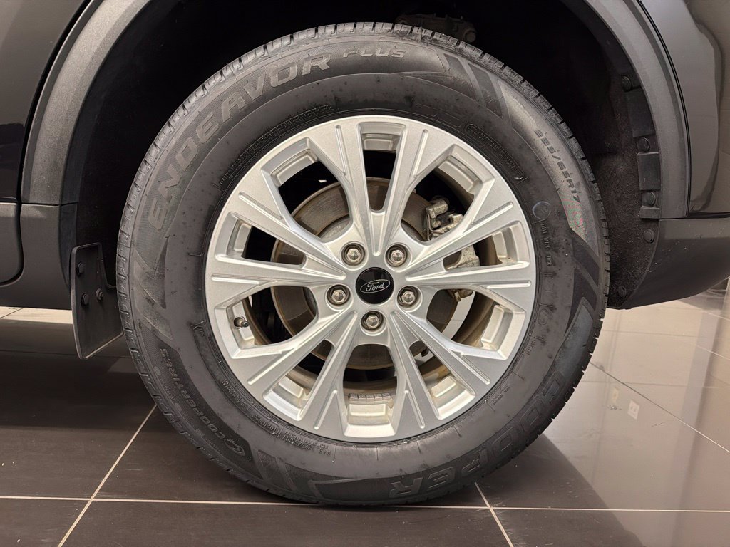 Certified 2023 Ford Escape Active w/ Tech Pack #1 AWD/4WD image 7