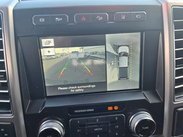 Certified 2019 Ford F350 Platinum w/ Platinum Ultimate Package AWD/4WD image 17