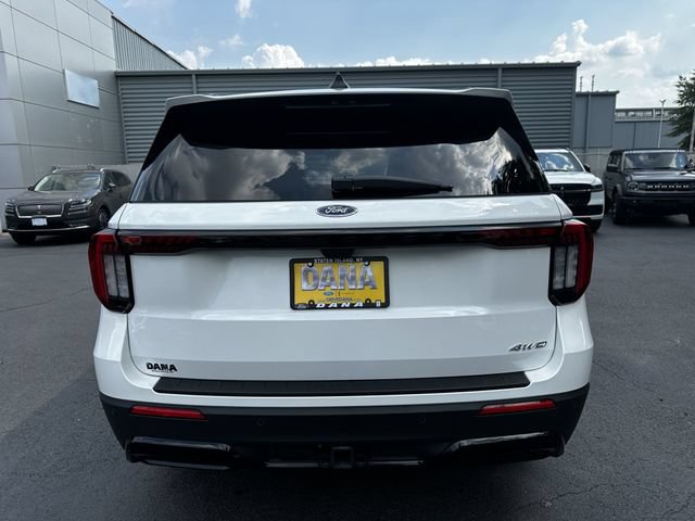 Certified 2025 Ford Explorer ST-Line AWD/4WD image 6
