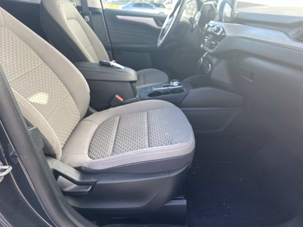 Certified 2022 Ford Escape SE FWD image 32