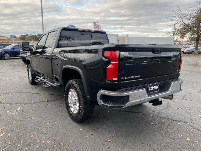 Used 2025 Chevrolet Silverado 2500 LTZ w/ LTZ Premium Package image 3