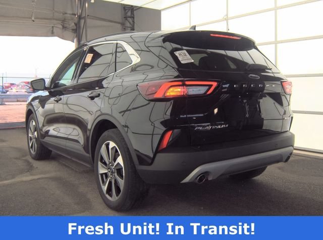 Certified 2023 Ford Escape Platinum AWD/4WD image 3