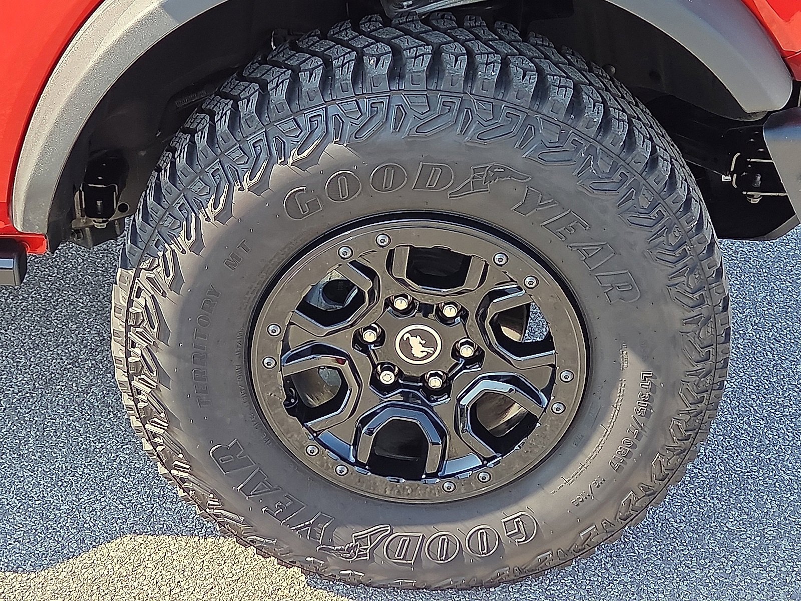 Certified 2023 Ford Bronco Wildtrak image 7