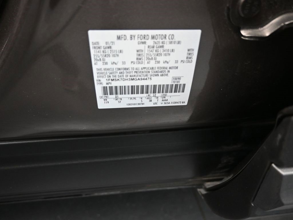 Certified 2021 Ford Explorer XLT w/ Equipment Group 202A image 24