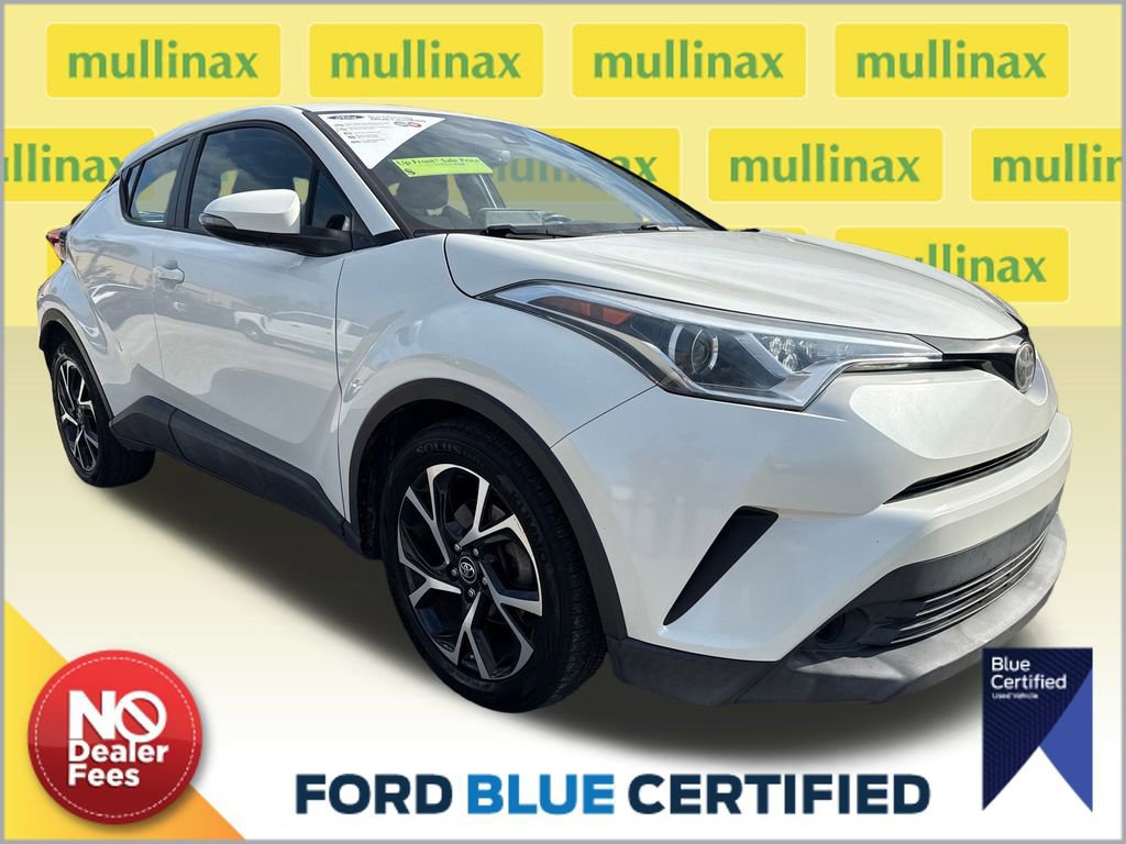 Used 2019 Toyota C-HR XLE image 1