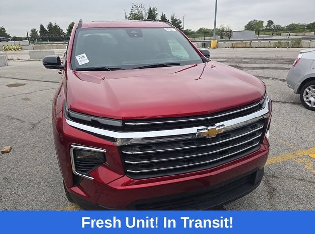Used 2025 Chevrolet Traverse LT w/ Sun and Wheel Package FWD image 5