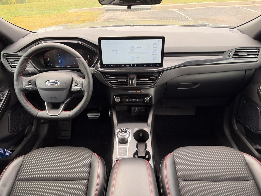 Certified 2024 Ford Escape ST-Line AWD/4WD image 16