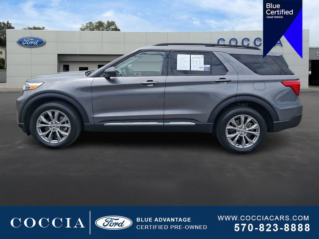 Certified 2023 Ford Explorer XLT w/ Equipment Group 202A AWD/4WD image 7