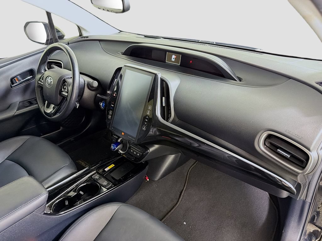 Used 2021 Toyota Prius Prime Limited w/ Carpet Mat Package (TMS) FWD image 32