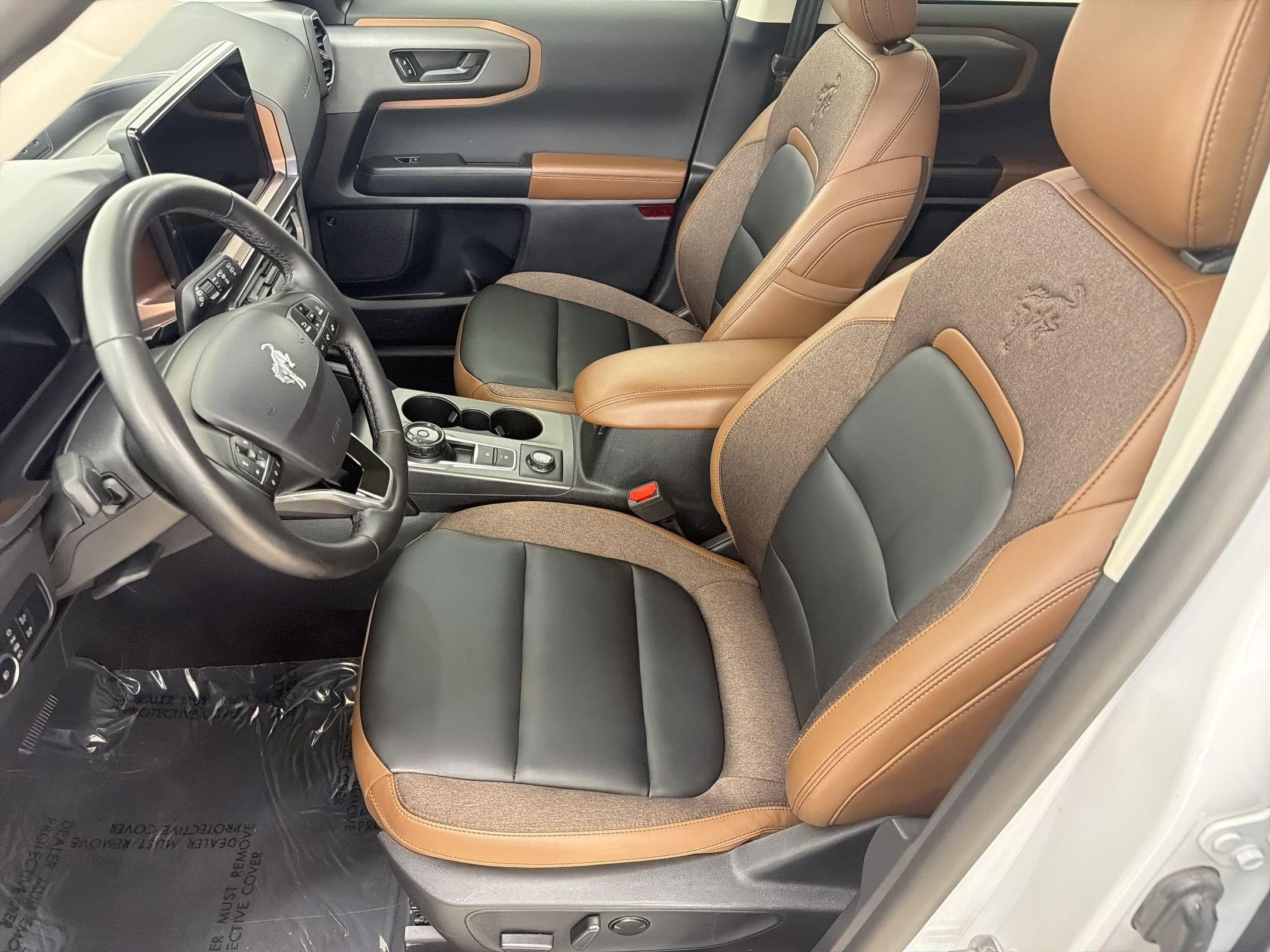 Certified 2025 Ford Bronco Sport Outer Banks w/ Outer Banks Tech Package+ AWD/4WD image 5