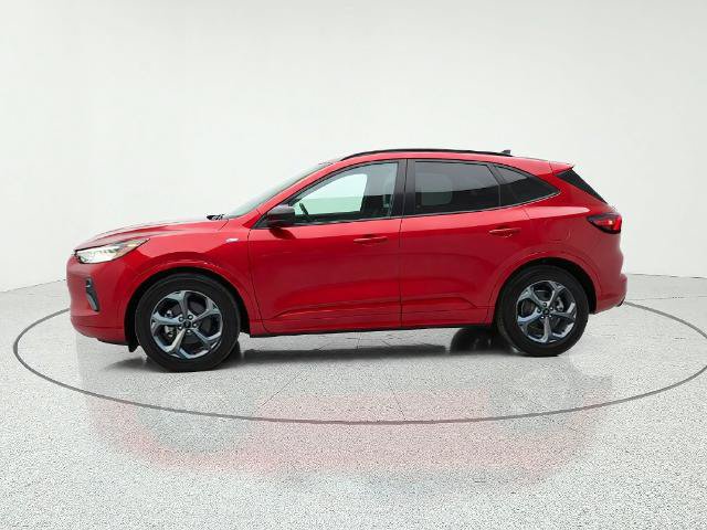Certified 2023 Ford Escape ST-Line w/ Tech Pack #1 FWD image 4