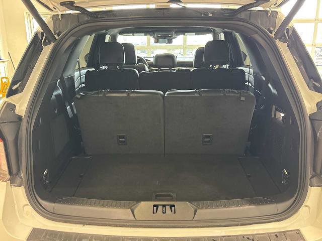 Certified 2025 Ford Explorer ST image 26