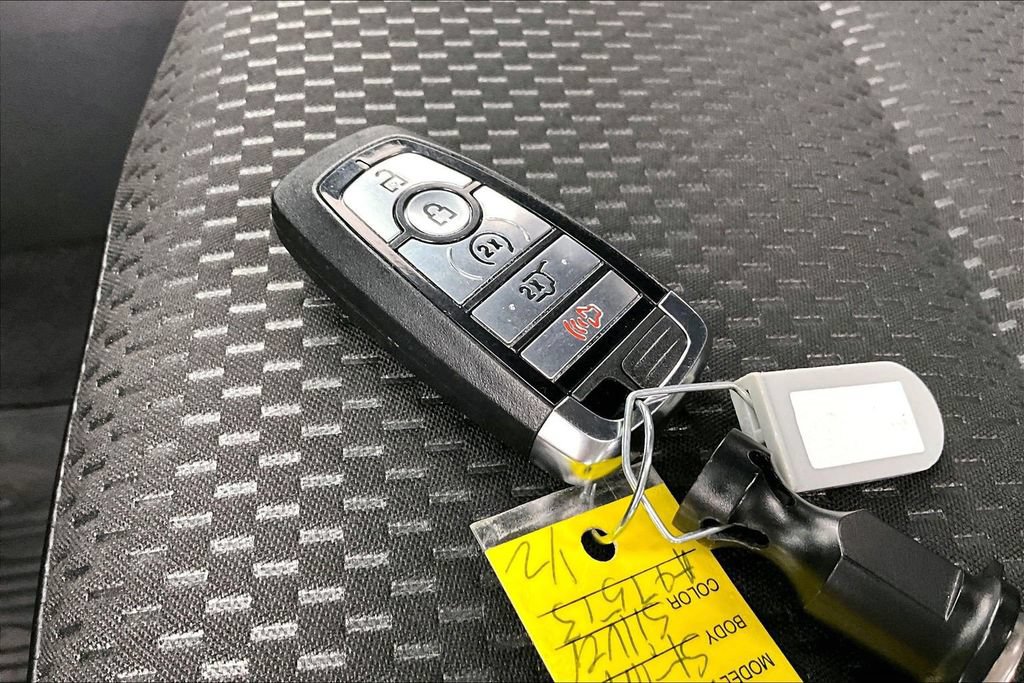 Certified 2024 Ford Escape ST-Line w/ Tech Pack #1 AWD/4WD image 11