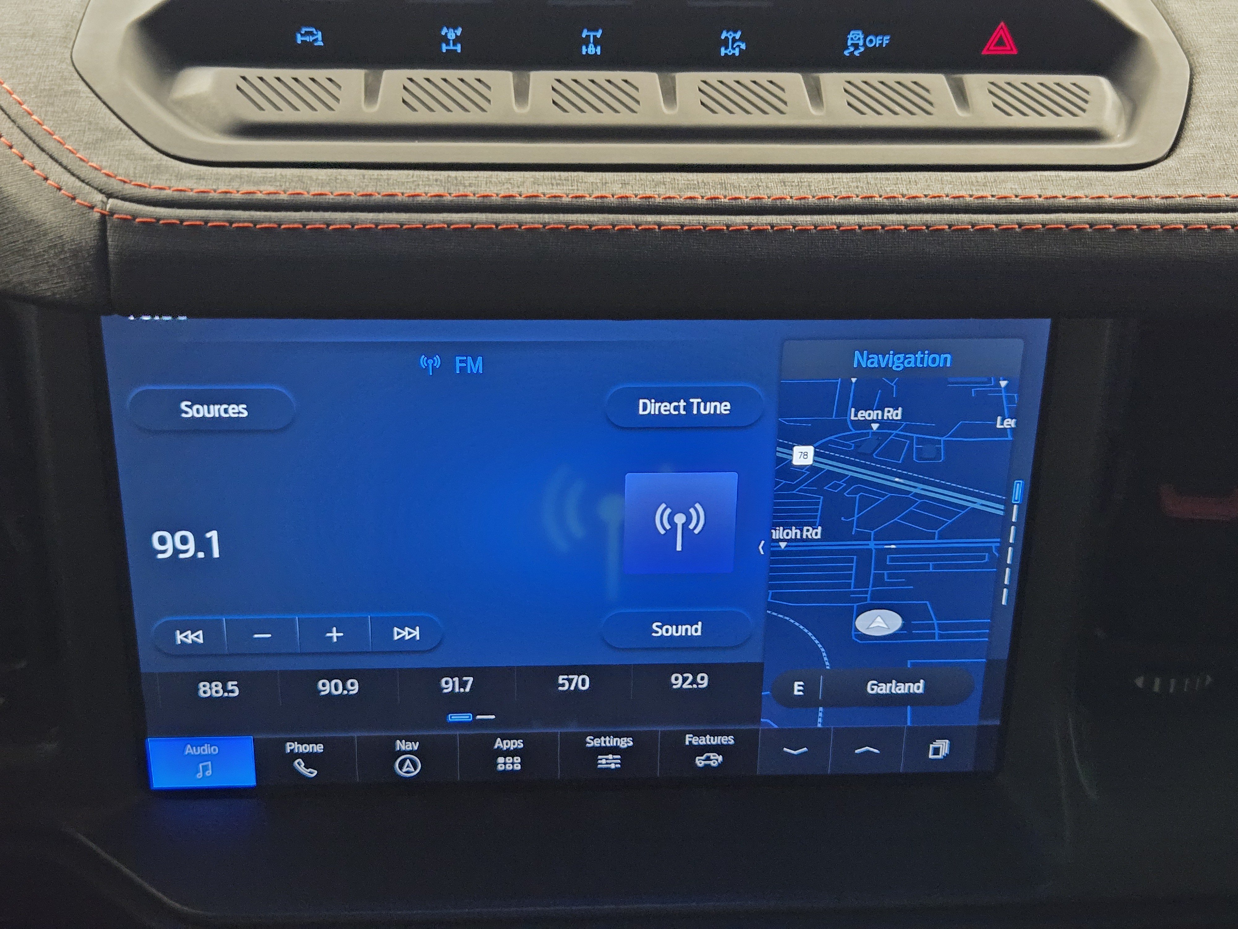 Certified 2025 Ford Bronco Raptor w/ Interior Carbon Fiber Pack AWD/4WD image 18