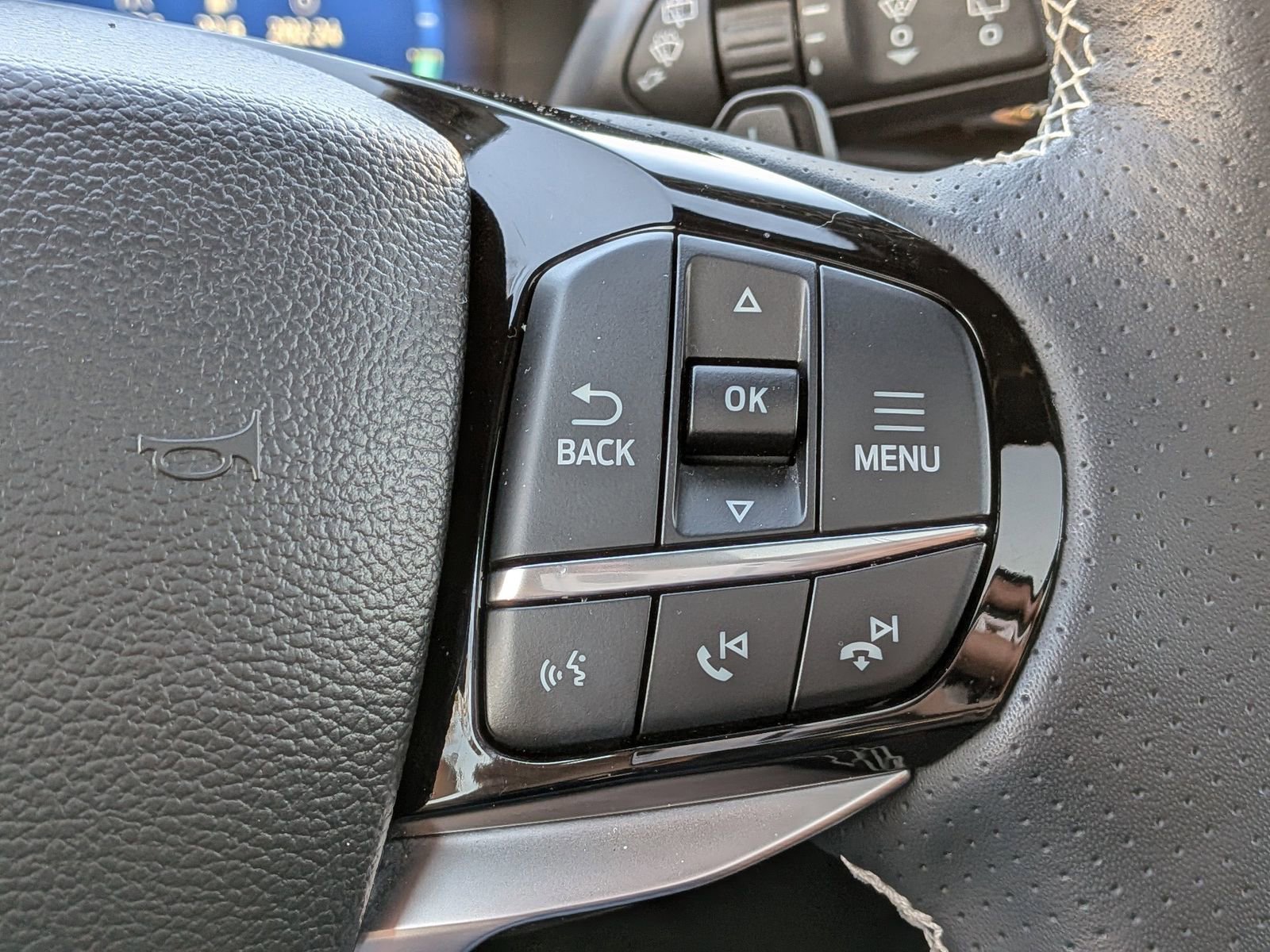 Certified 2024 Ford Explorer ST w/ Equipment Group 401A image 31