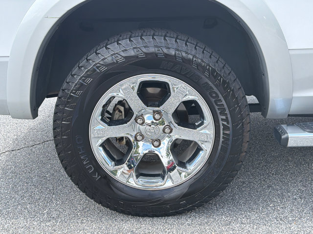 Used 2018 RAM 1500 Laramie w/ Convenience Group AWD/4WD image 19