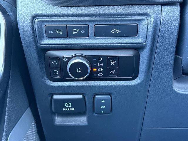 Certified 2023 Ford F150 Platinum w/ Equipment Group 701A High AWD/4WD image 17