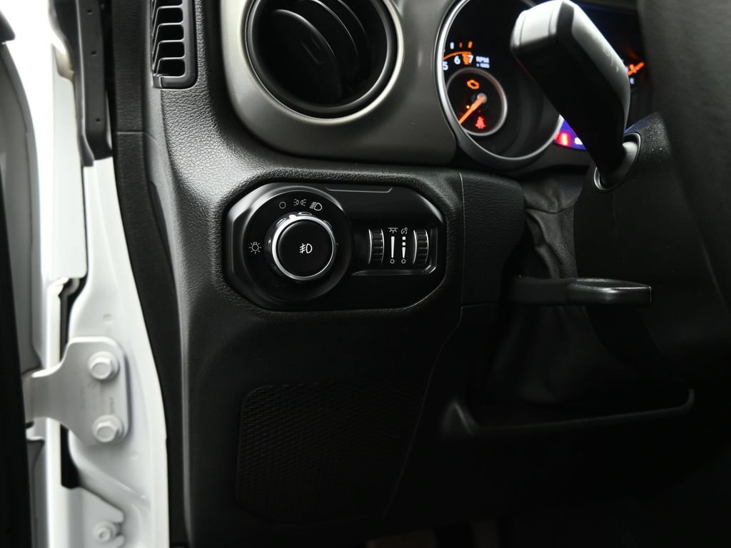 Used 2021 Jeep Wrangler Unlimited Sport AWD/4WD image 12