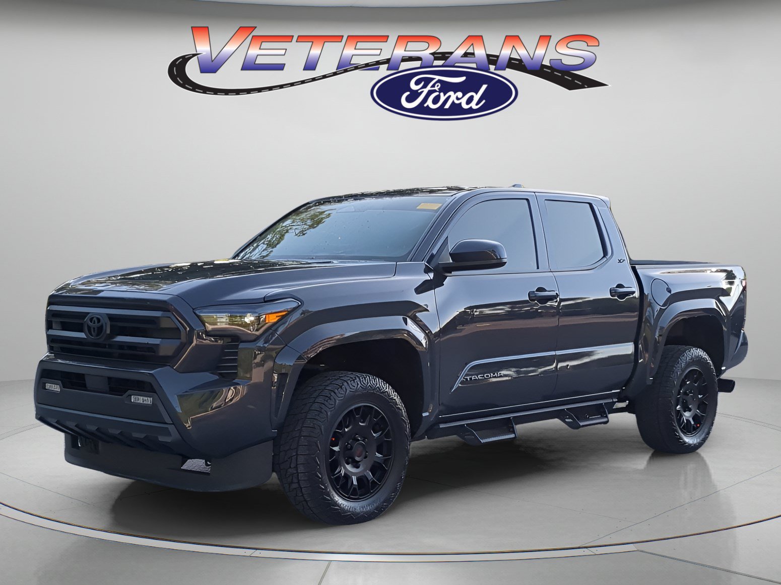 Used 2025 Toyota Tacoma SR5