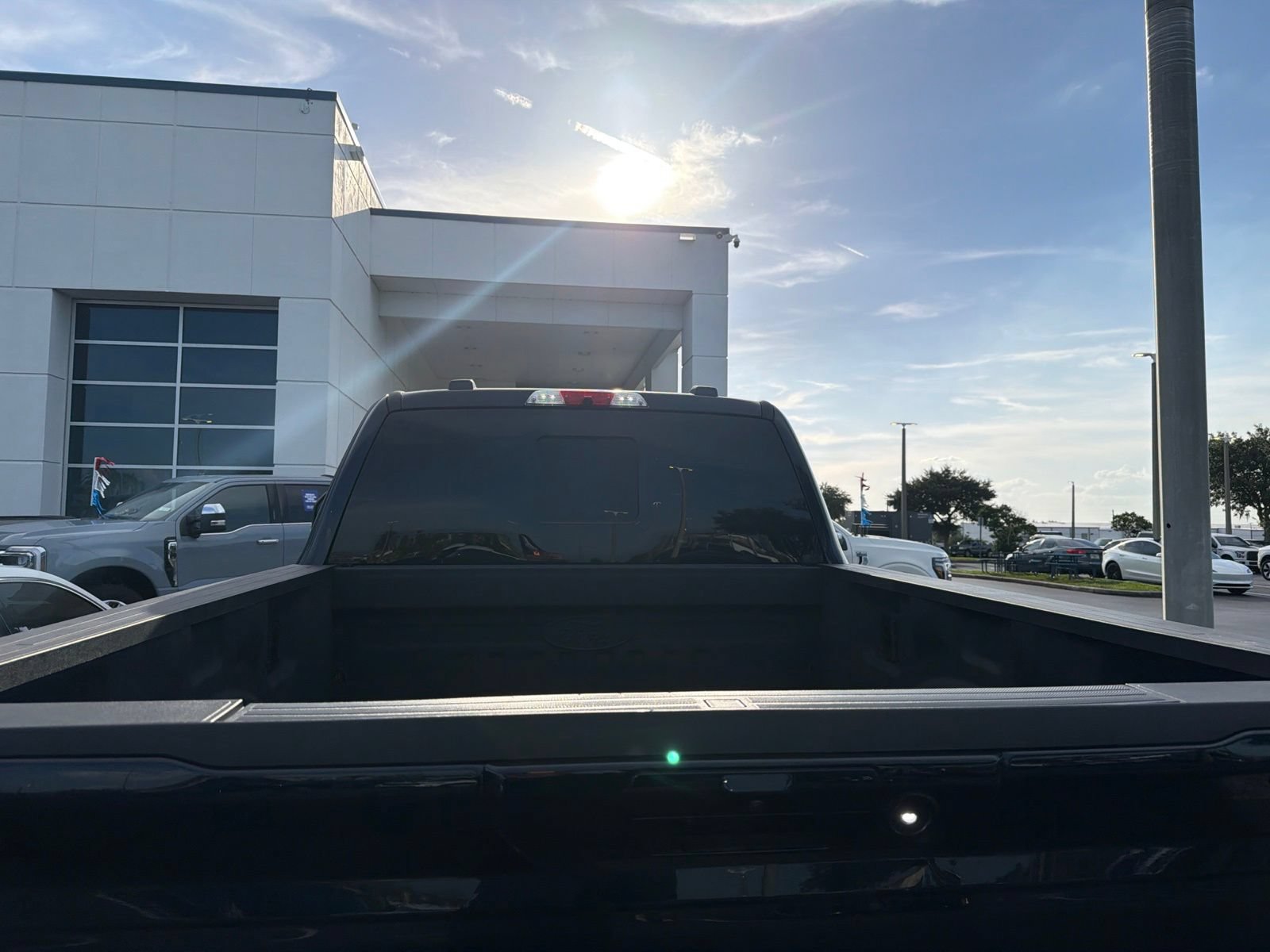 Certified 2025 Ford F250 Lariat w/ Lariat Ultimate Package AWD/4WD image 3