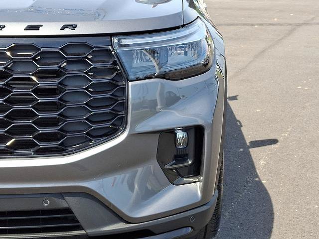 Certified 2026 Ford Explorer ST-Line w/ ST-Line Street Pack AWD/4WD image 9