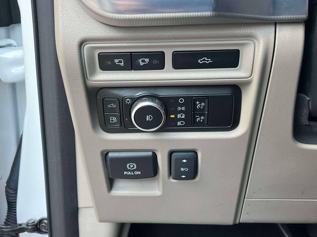 Certified 2024 Ford F150 Platinum w/ Equipment Group 703A Plus AWD/4WD image 30