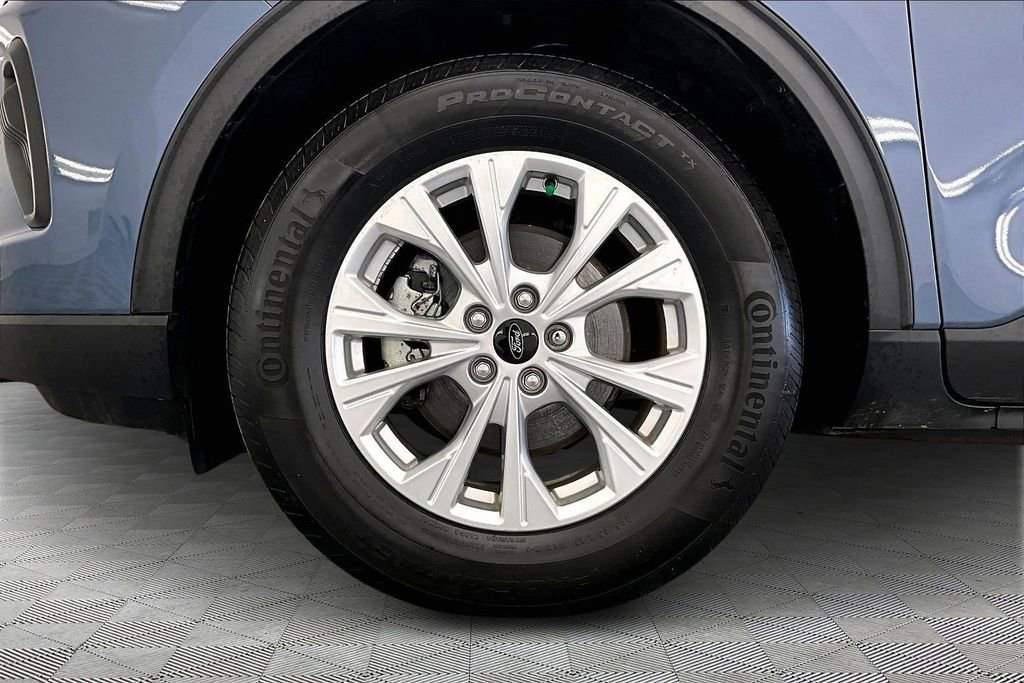 Certified 2024 Ford Escape Active w/ Tech Pack #2 image 11