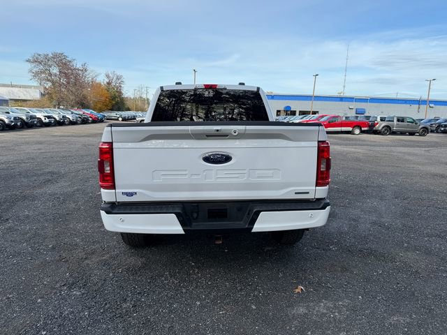Certified 2022 Ford F150 XLT w/ Equipment Group 302A High image 5