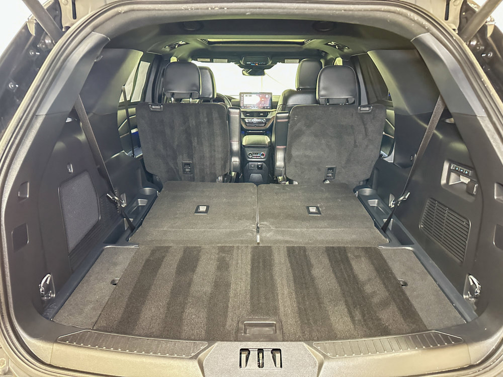 Certified 2025 Ford Explorer ST AWD/4WD image 19
