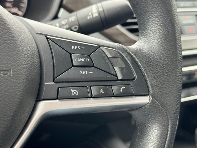 Used 2023 Nissan Altima 2.5 SV FWD image 17