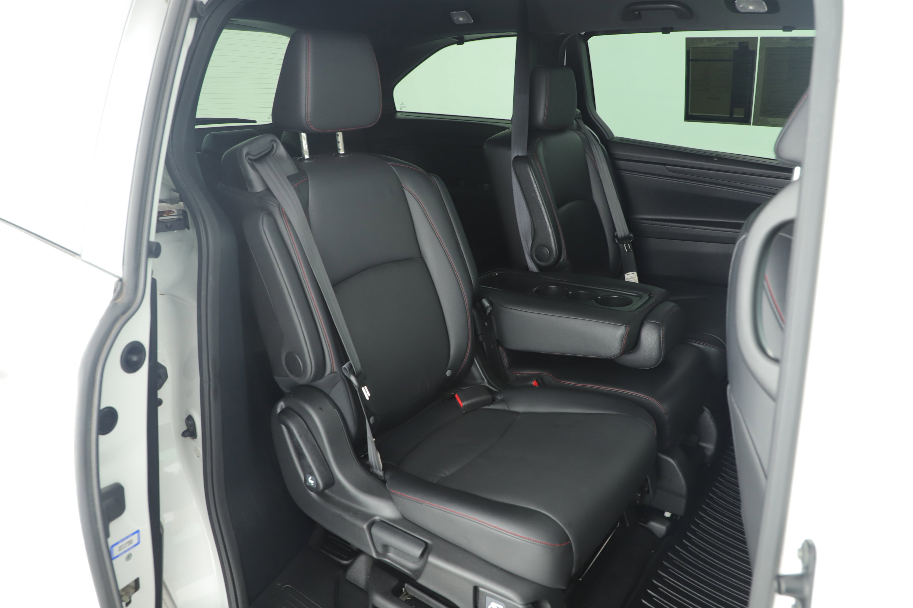 Used 2023 Honda Odyssey Sport image 19
